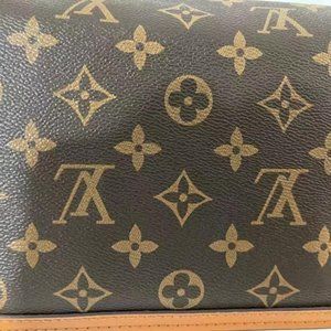 LV classic flap ladies bag Daphne bag